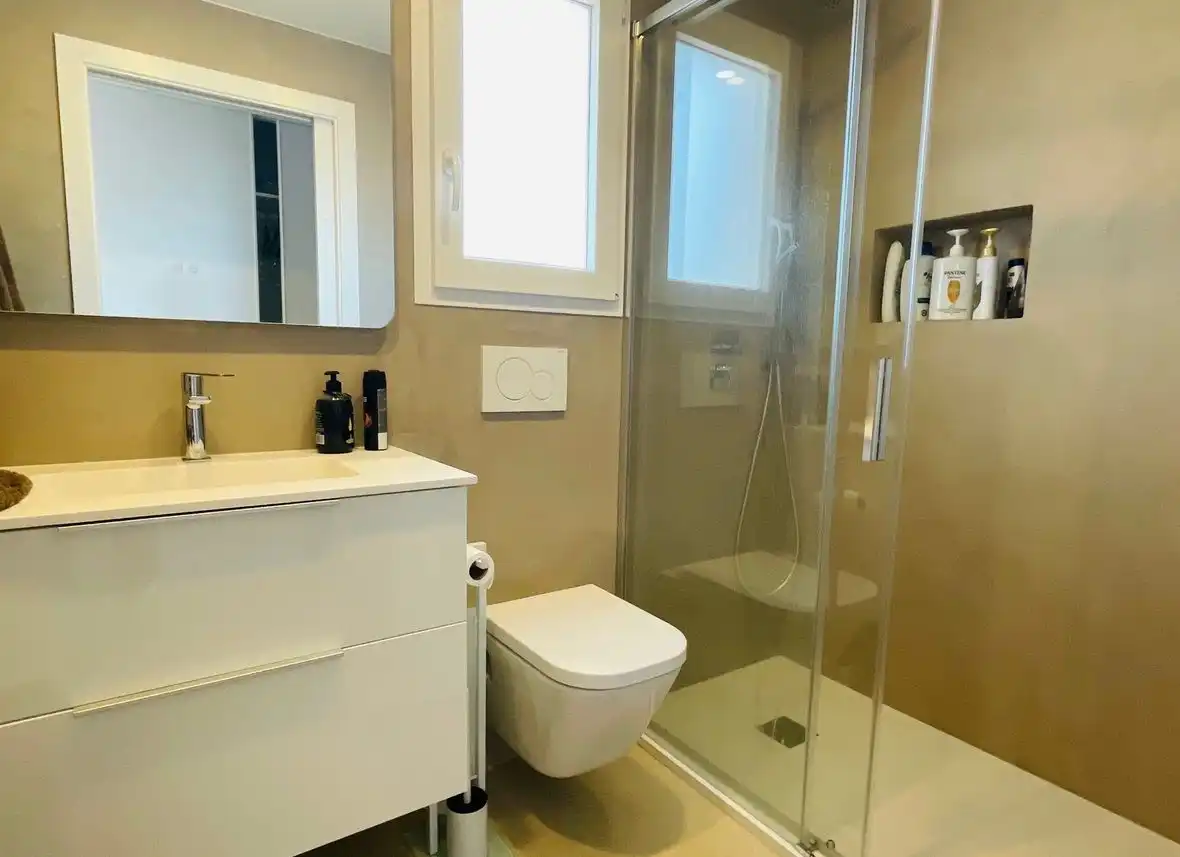 Bathroom of Houses for sale in Dénia  with Air Conditioner, Heating and Private garden