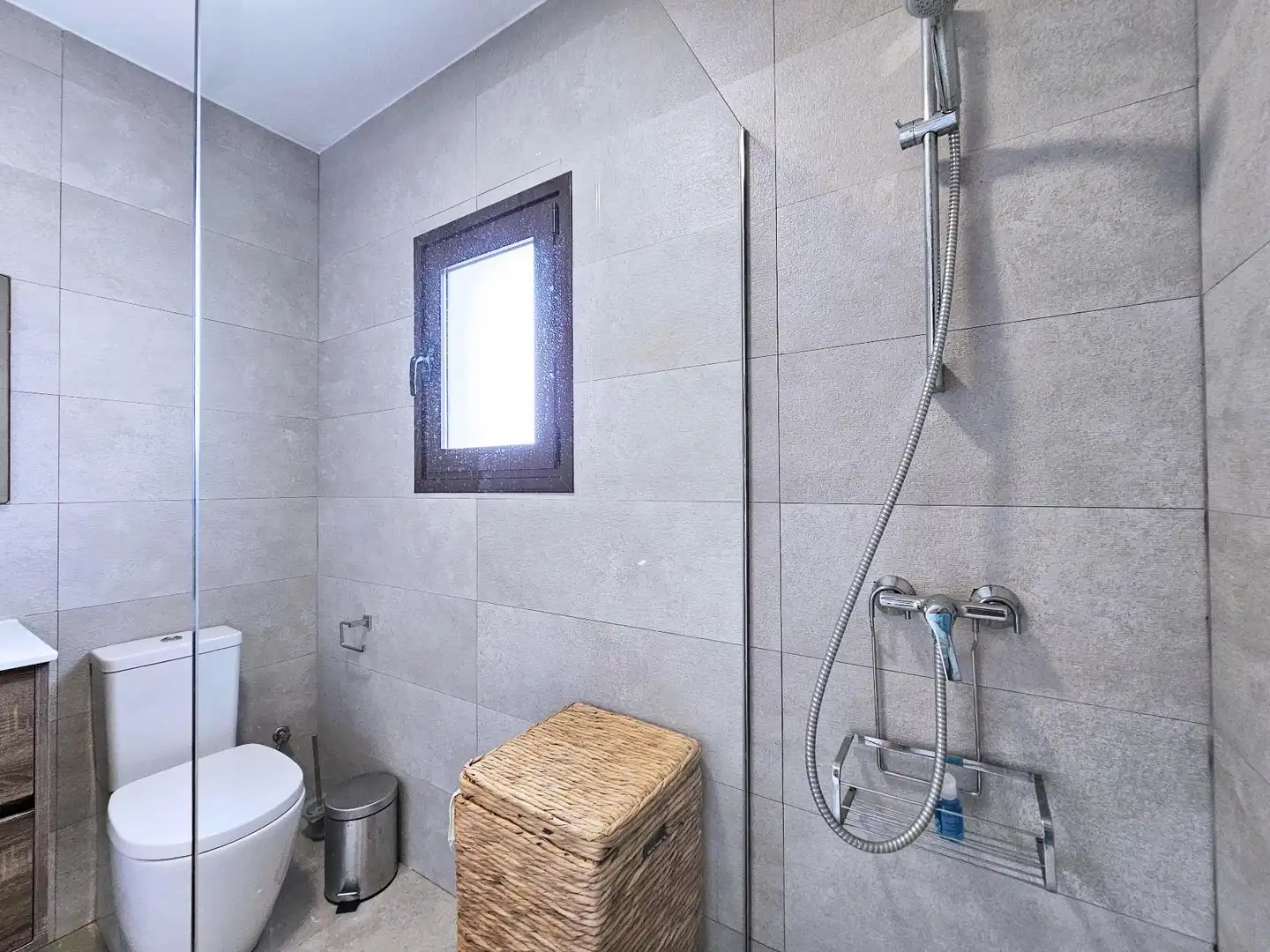 Bany de Casa o xalet de lloguer en Cartagena amb Terrassa