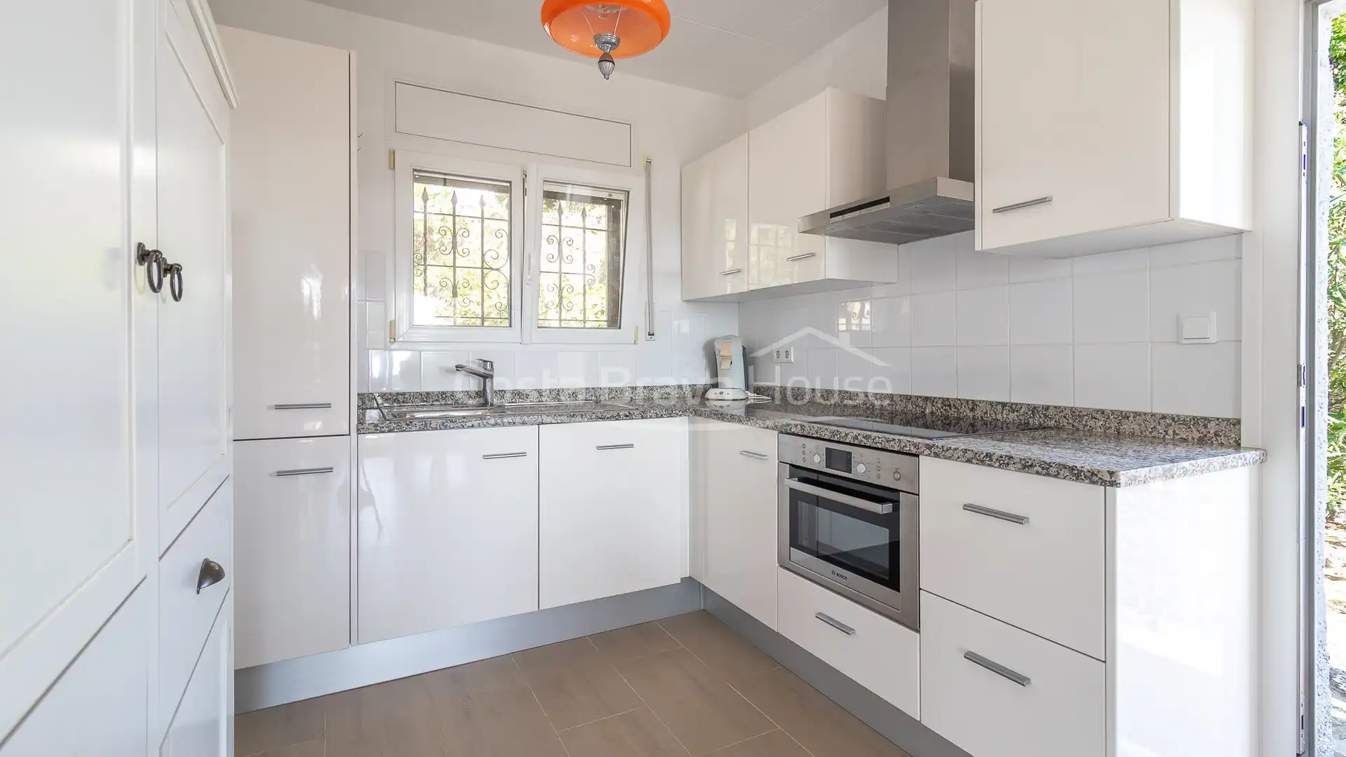 House with terrace for sale in Carrer de Varsòvia, imagen 18
