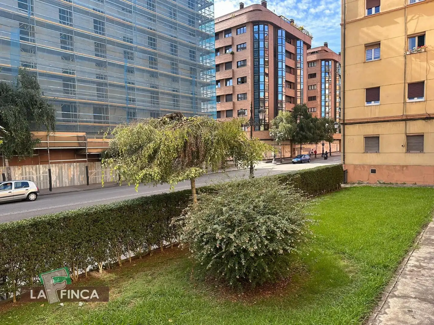 Exterior view of Flat for sale in Oviedo 