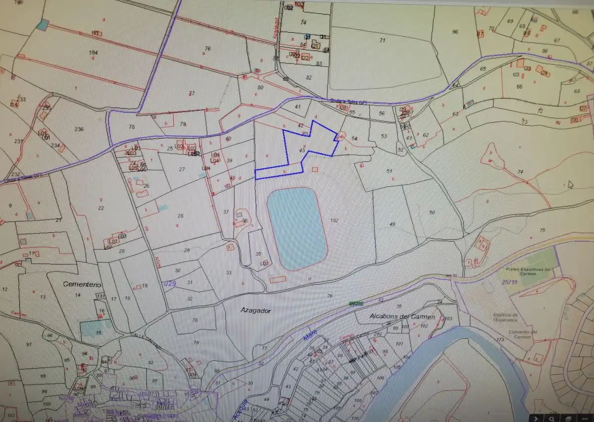 Terreno residencial en venta en 29 POLIGONO 43
