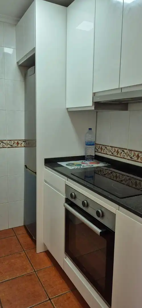 Cuina de Estudi en venda en Benidorm amb Moblat i Piscina comunitària