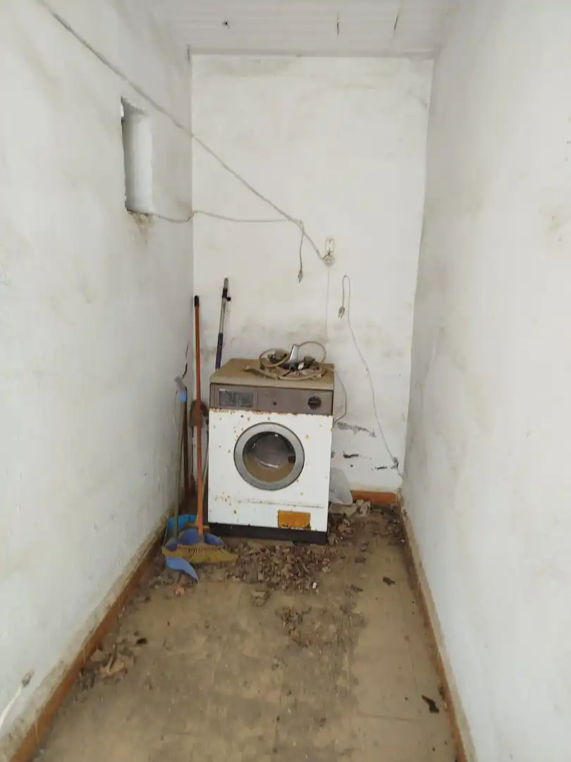 Houses for sale in Benamocarra  with Furnished