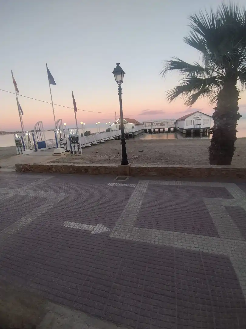 Exterior view of Flat for sale in Los Alcázares  with Private garden, Furnished and Oven