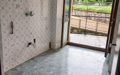 Badezimmer von Wohnung zum verkauf in Zizurkil mit Terrasse