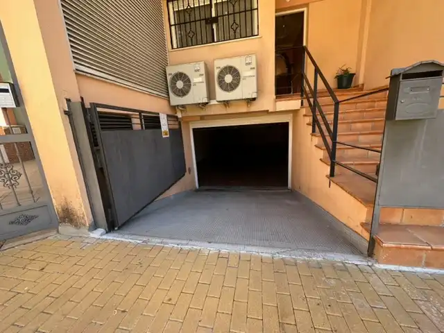 Parking of Houses for sale in Huelva  with Air Conditioner, Heating and Terrace