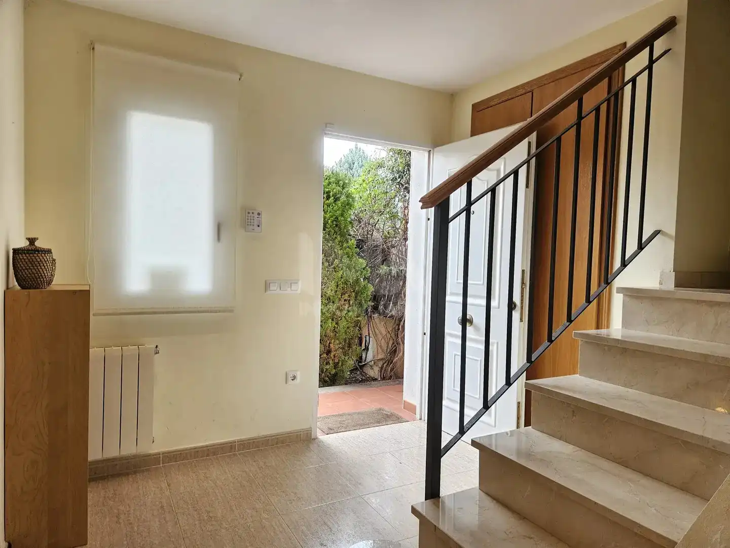 Casa adosada en venta en Montealegre 
