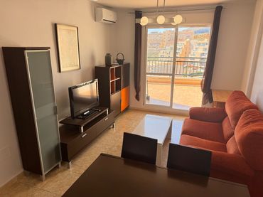Appartement compact avec piscine à vendre à Miguel Rueda 14