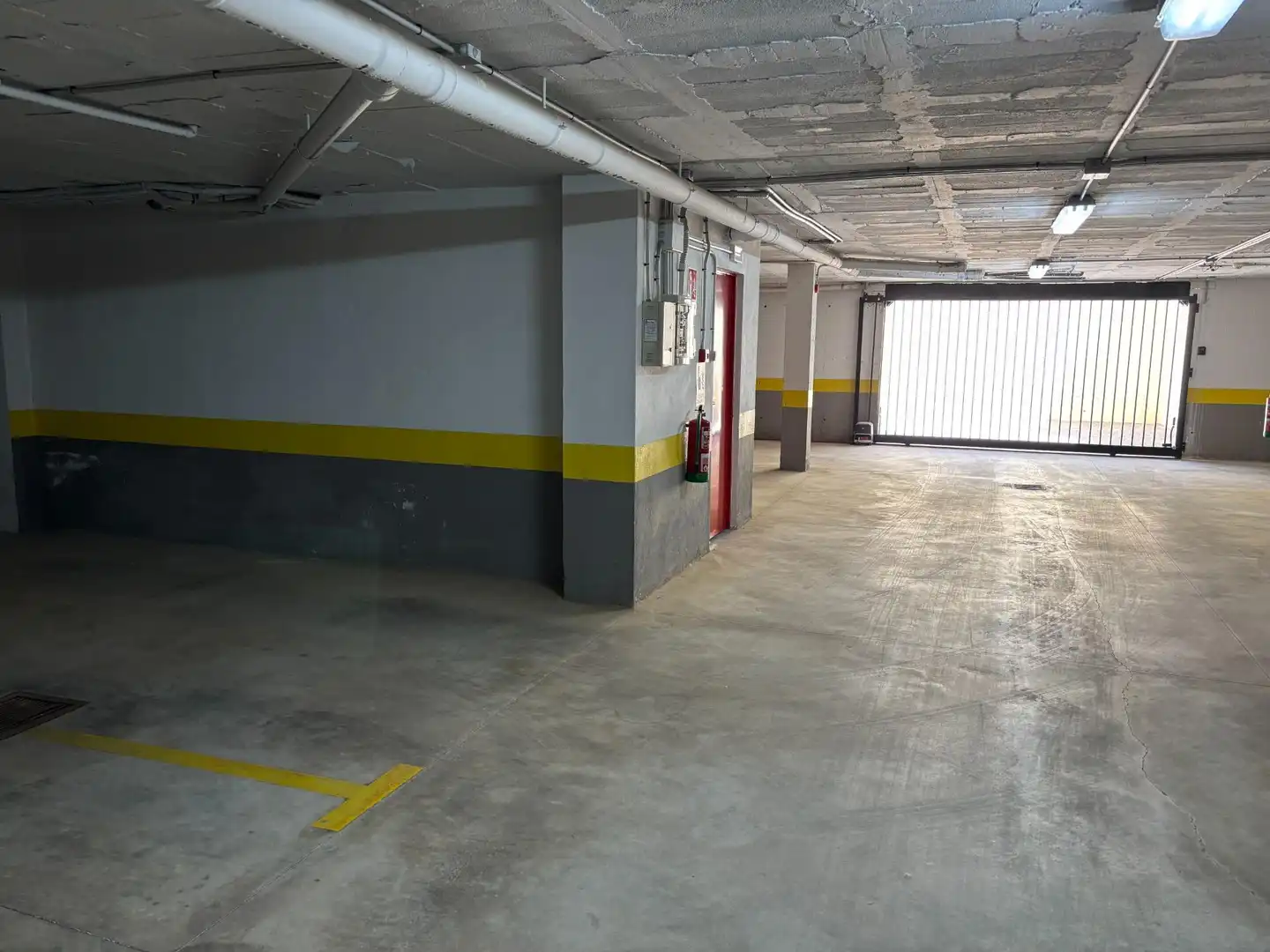 Aparcament de Apartament en venda en Mijas amb Aire condicionat, Calefacció i Jardí privat