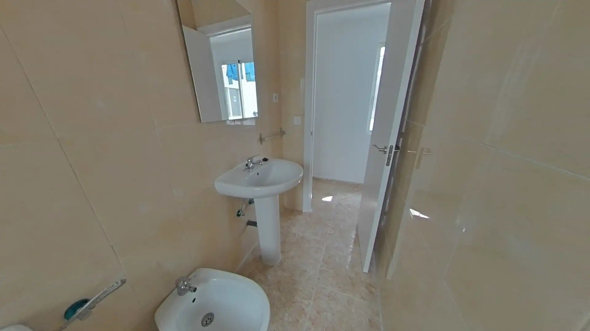 Bany de Pis en venda en Alicante / Alacant