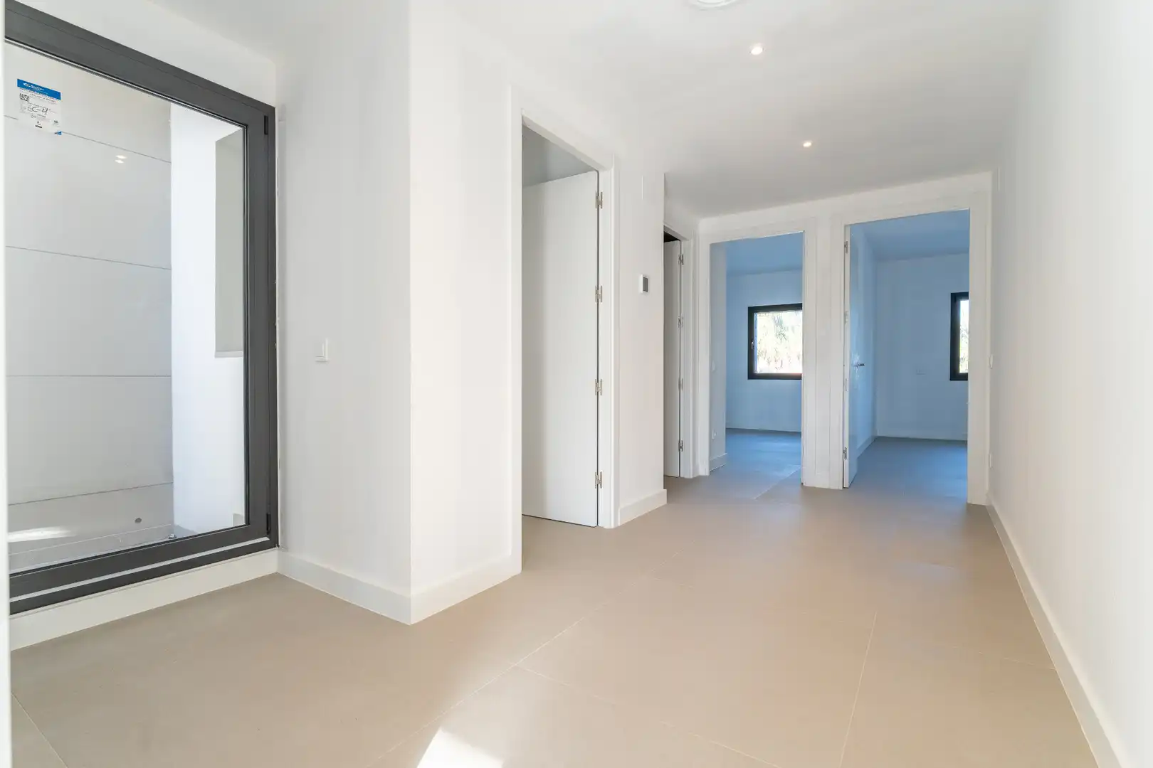 Casa adosada en venta en Cambrils con Jardín privado, Piscina y Domótica