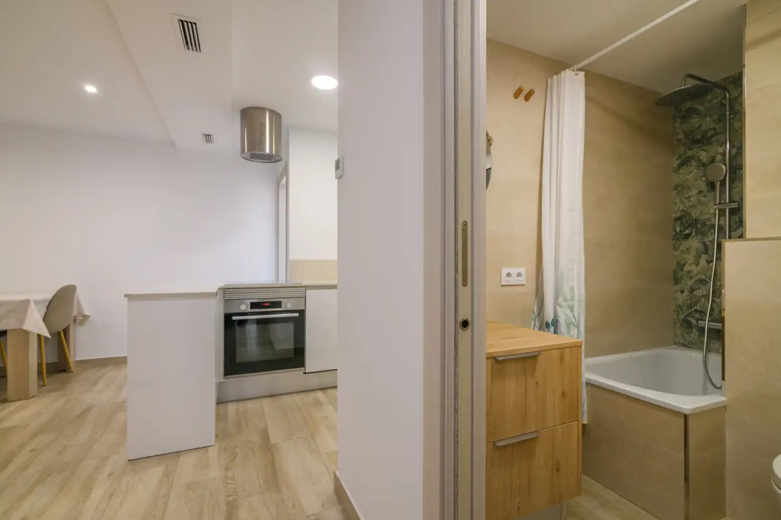 Bany de Pis en venda en Viladecans amb Aire condicionat, Calefacció i Parquet