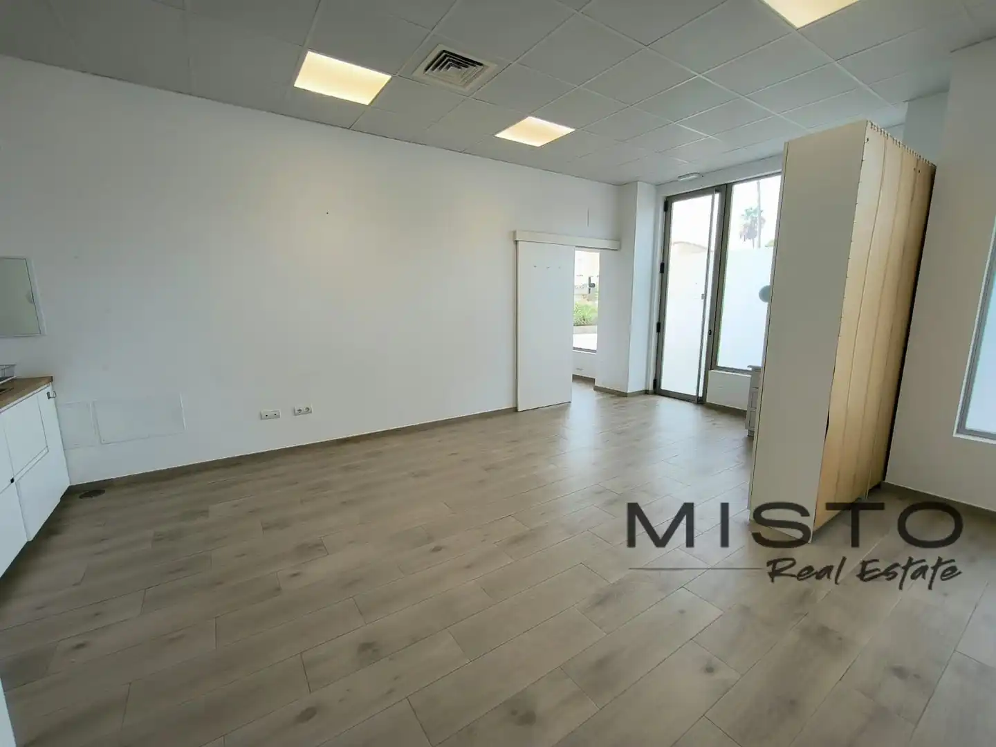 Local comercial en alquiler en V (esquina con, imagen 3