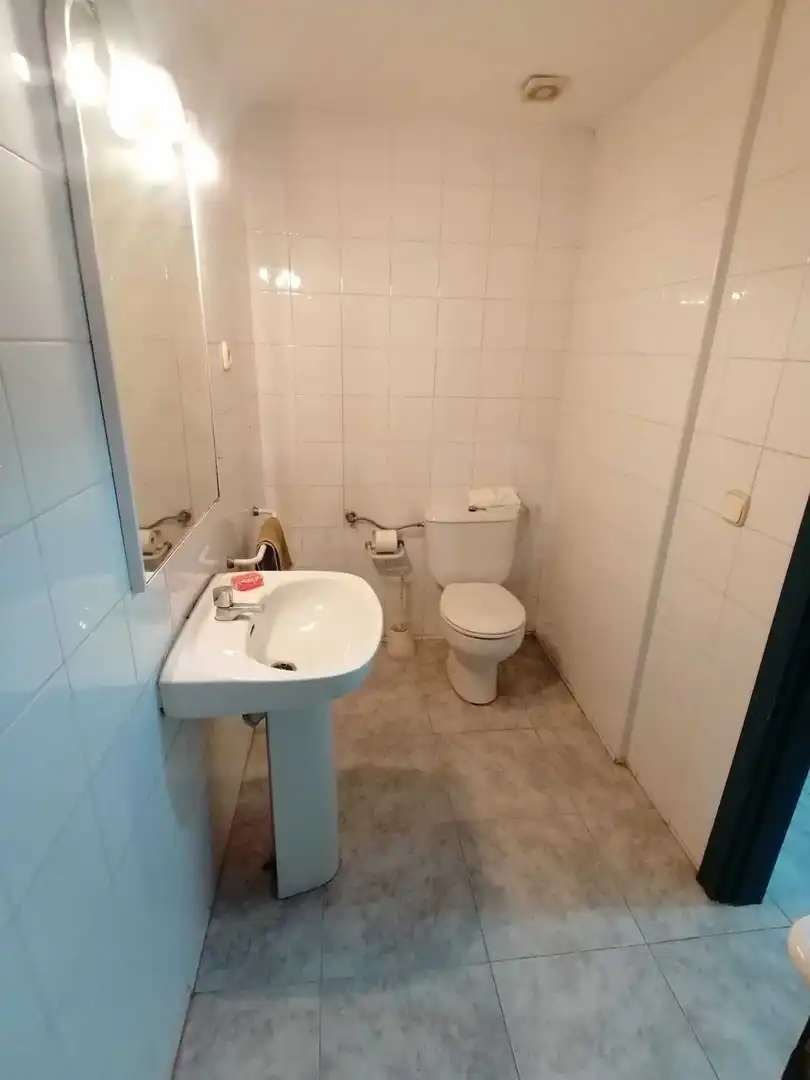 Bany de Local en venda en Gandia