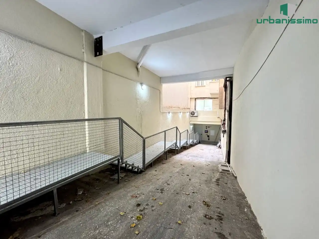 Storage room for sale in Madrid
