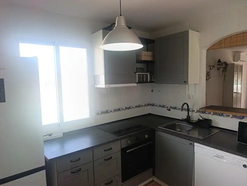 Cocina de Casa o chalet en venta en Escalona con Aire acondicionado, Jardín privado y Piscina