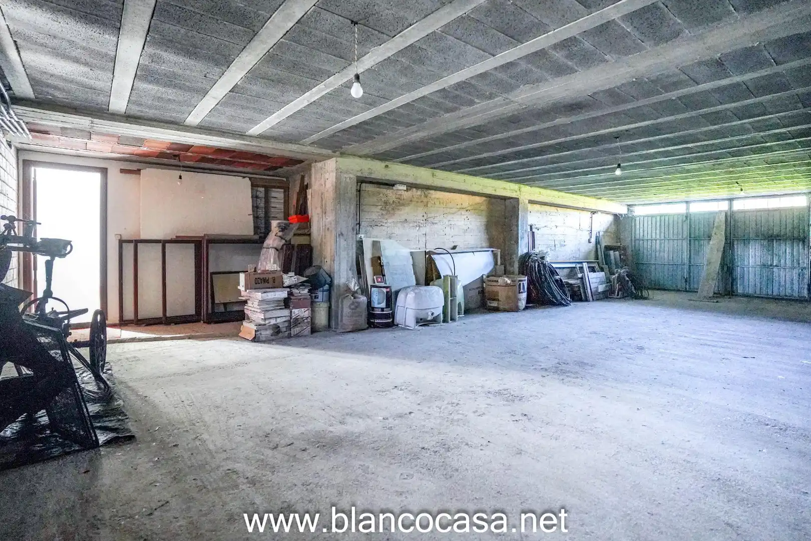 Casa o chalet en venta en Carballo con Calefacción, Jardín privado y Trastero