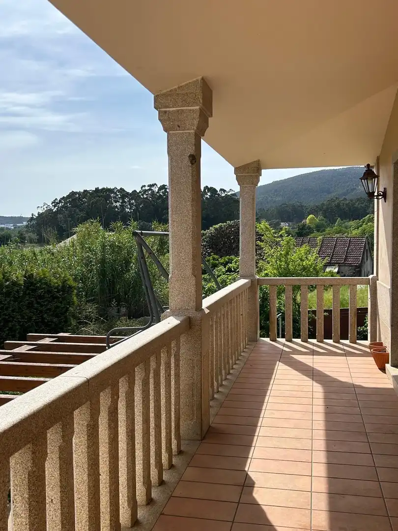 Terrassa de Casa o xalet en venda en A Pobra do Caramiñal amb Calefacció, Terrassa i Traster