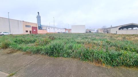 Foto 3 de Residencial en venta en Calle Madrid, Cadrete, Zaragoza