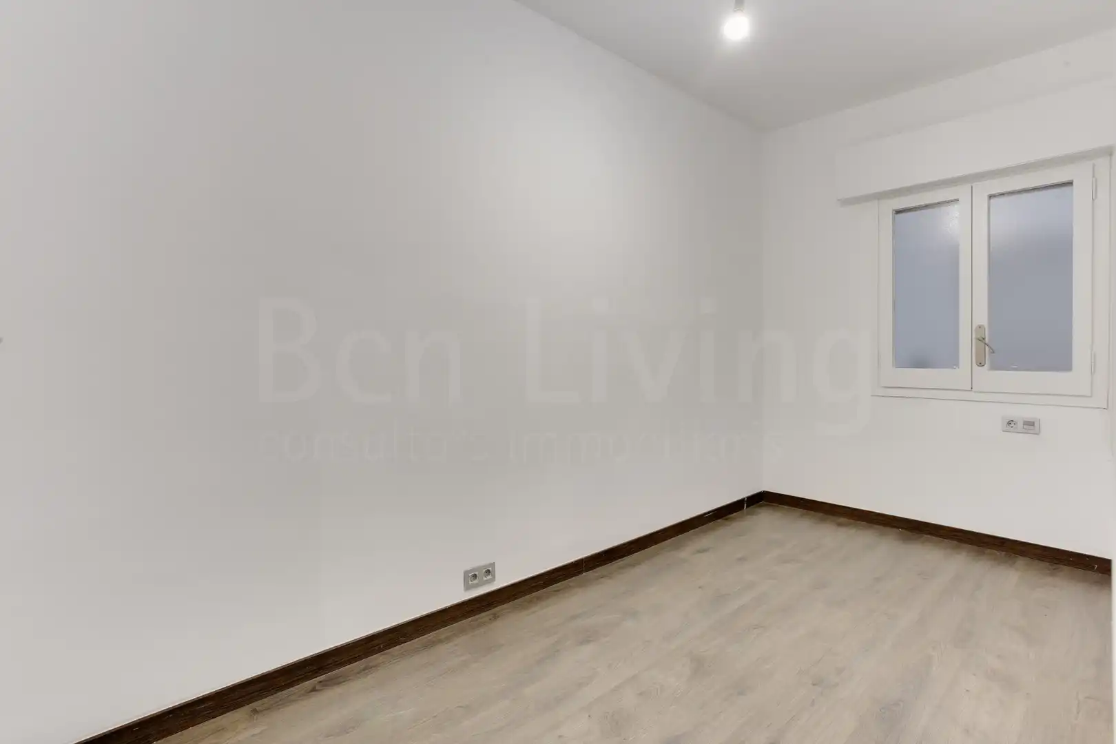 Flat for rent in Barcelona  with Air Conditioner, Heating and Parquet flooring