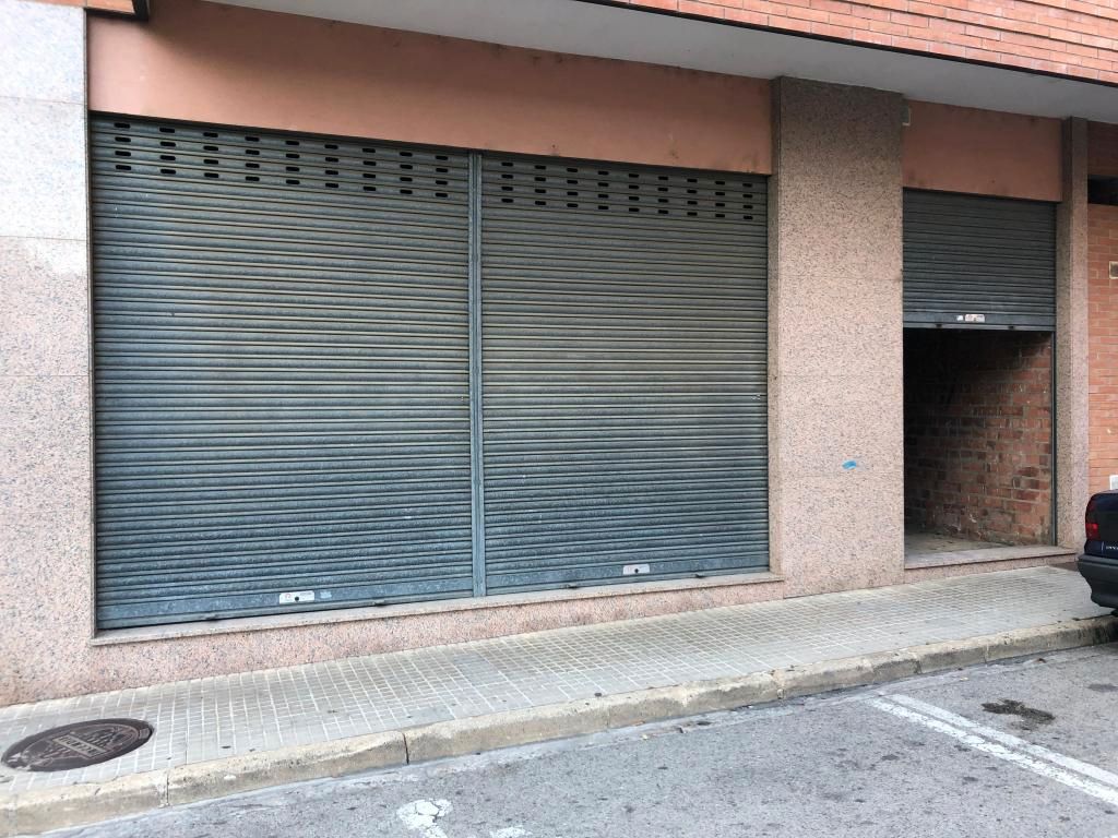 Premises for sale in Girona Capital