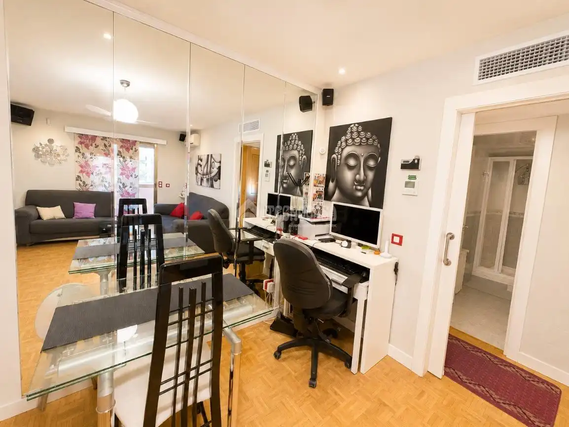Piso en venta en San Fernando de Henares con Aire acondicionado, Calefacción y Parquet