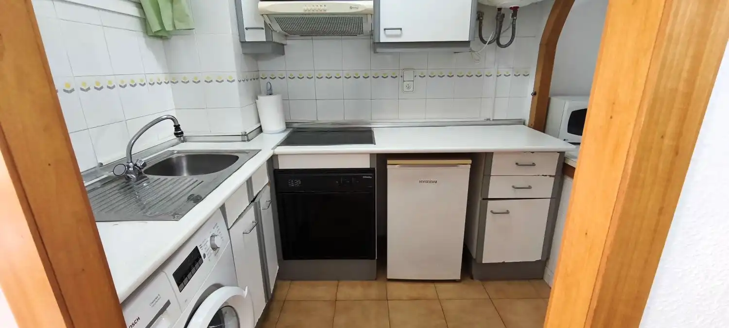 Küche von Wohnungen zum Verkauf in Salou mit Heizung, Terrasse und Möbliert