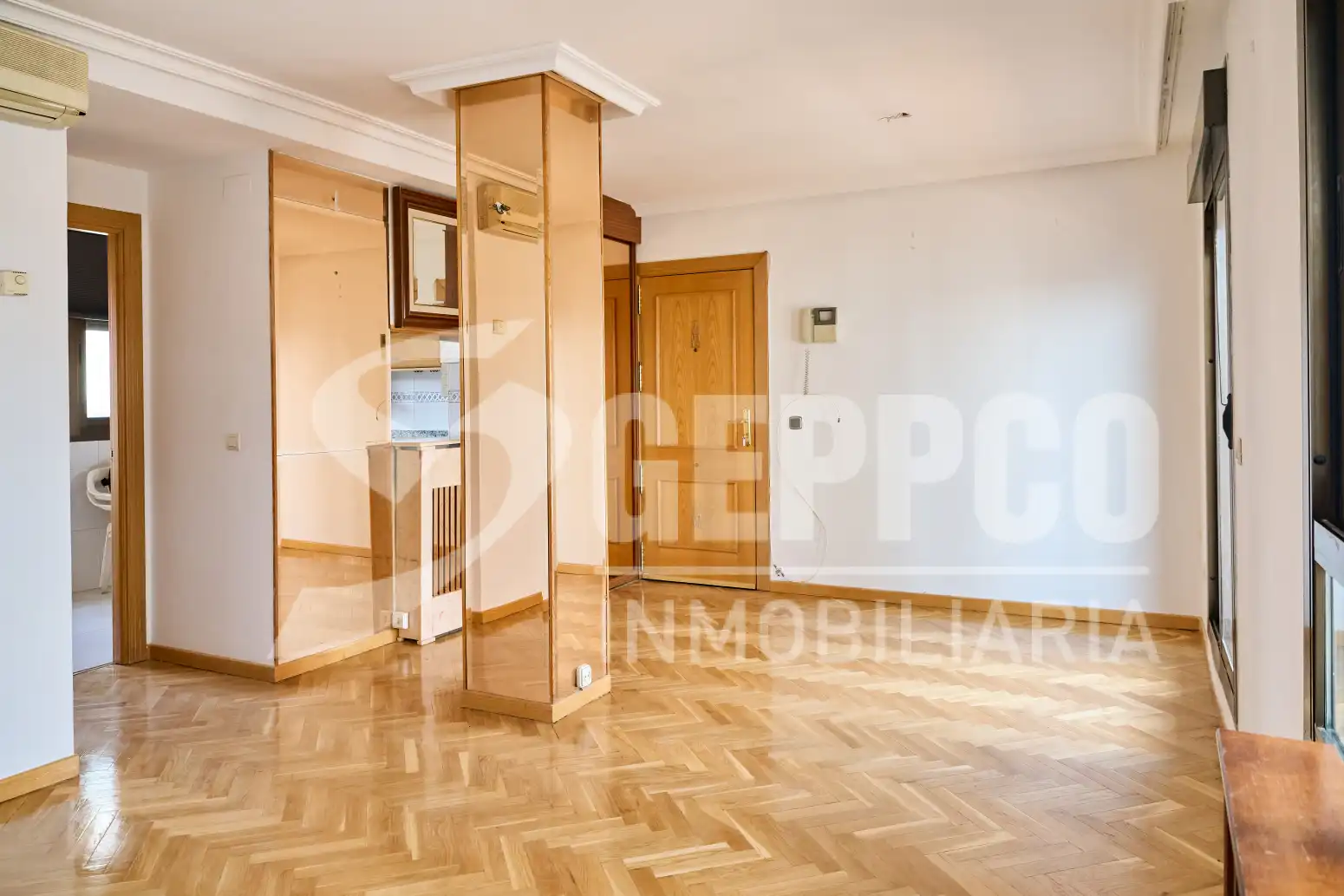 Habitación de Ático de alquiler en Madrid