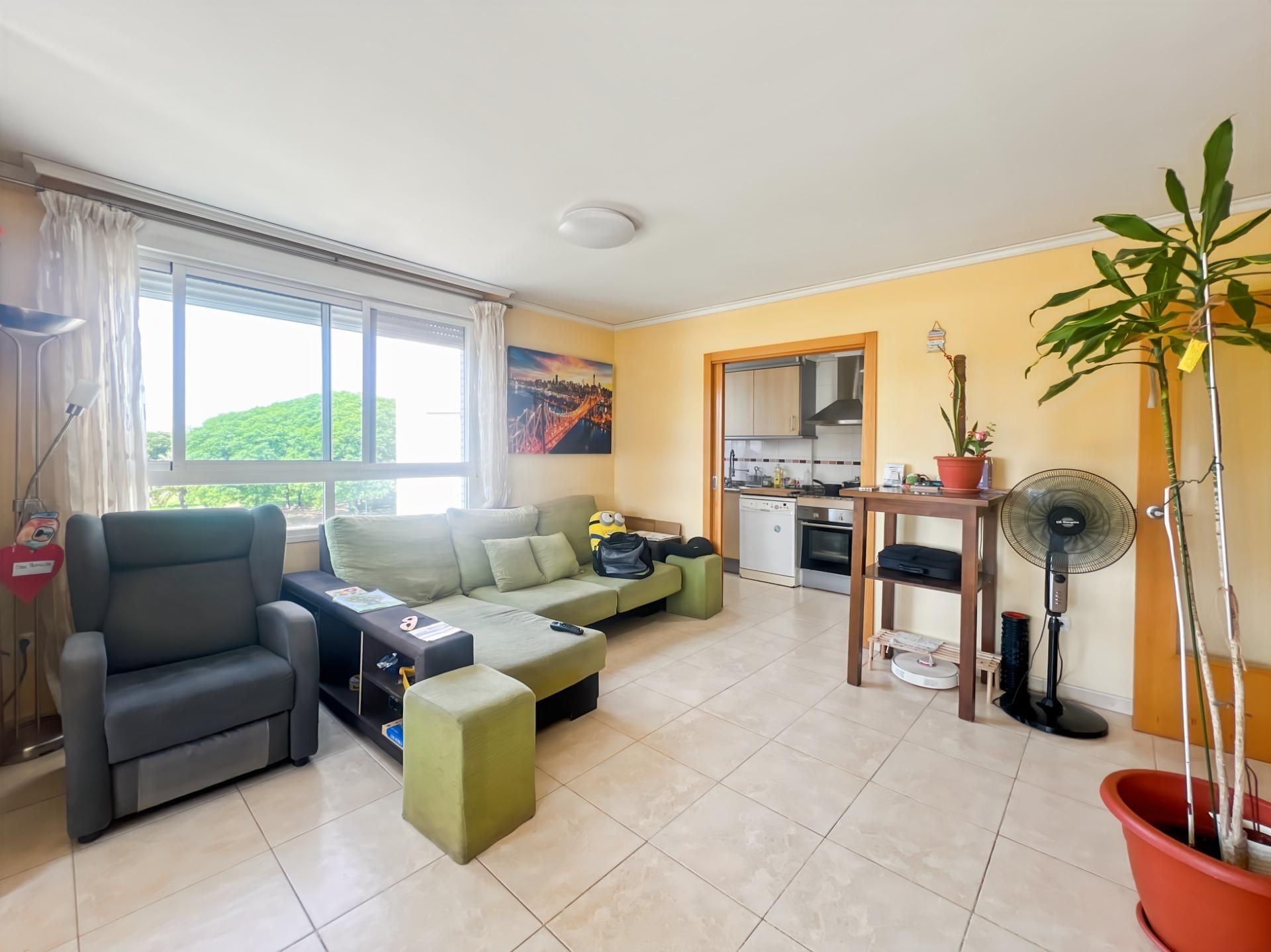Living room of Flat for sale in Castellón de la Plana / Castelló de la Plana  with Air Conditioner, Heating and Storage room