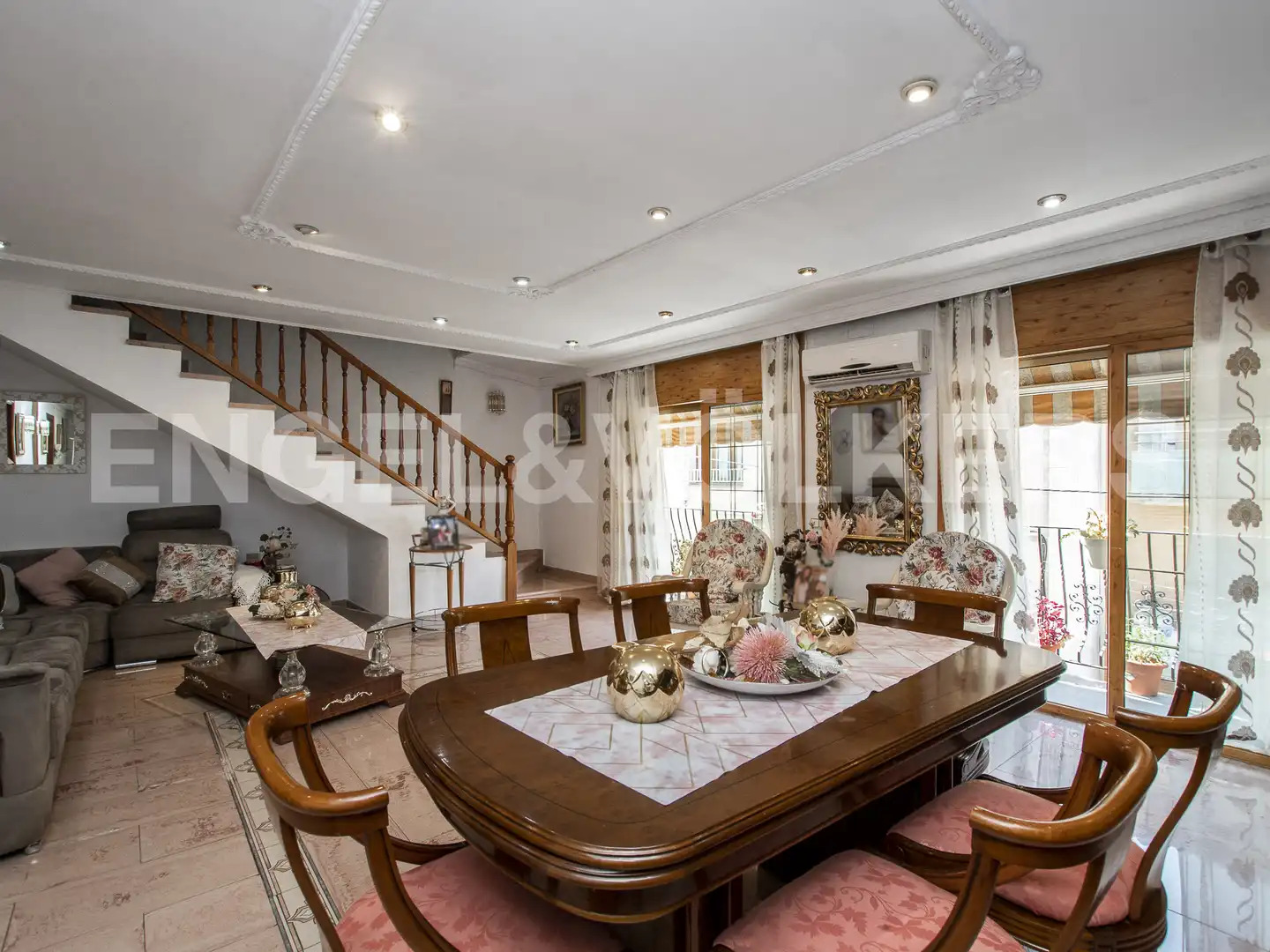Dining room of Houses for sale in Tordera  with Air Conditioner, Heating and Terrace