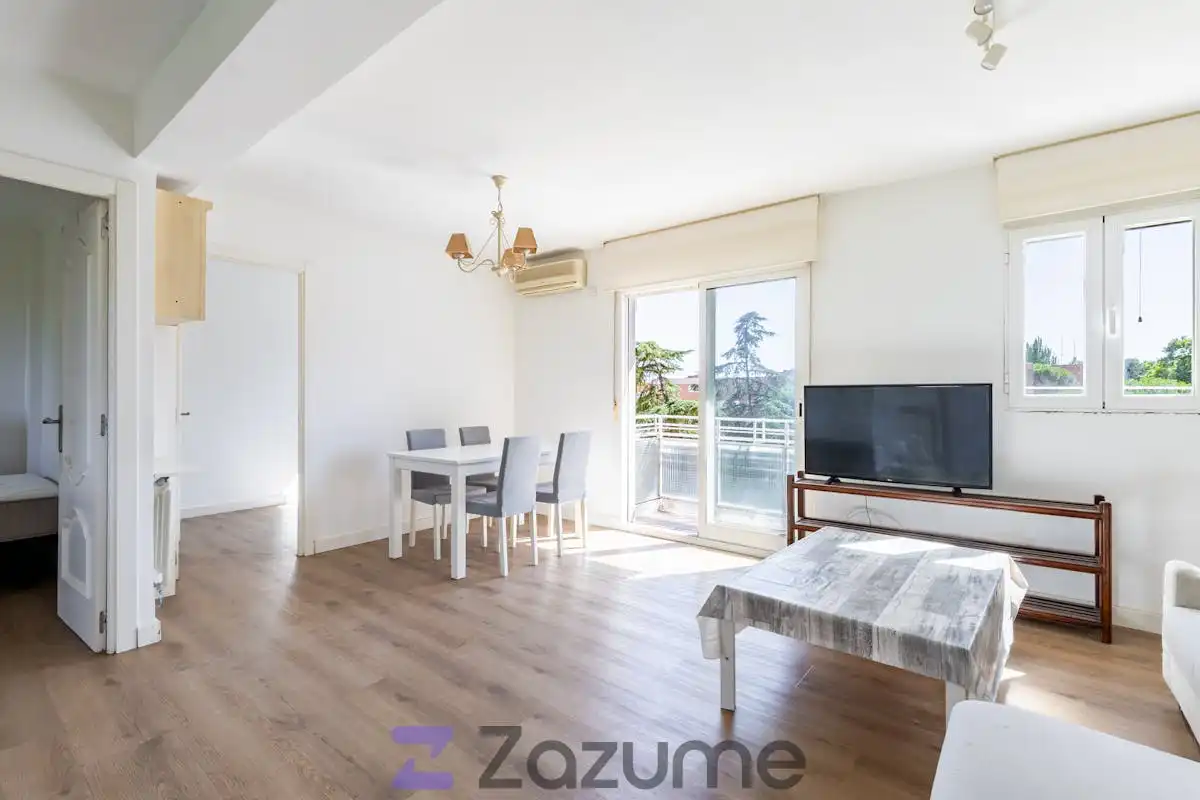 Flat for rent in C. de la Encomienda de Palacios, Pavones