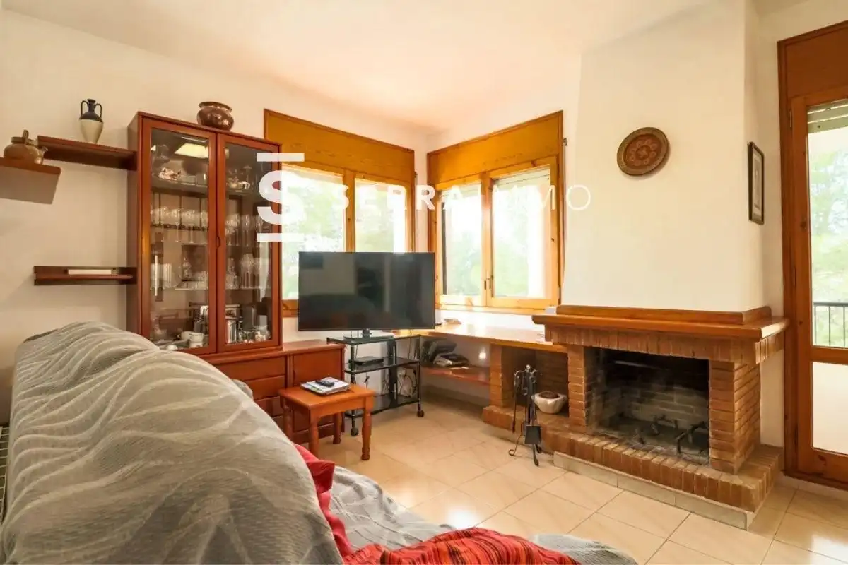 Sala d'estar de Casa o xalet en venda en Font-rubí amb Jardí privat