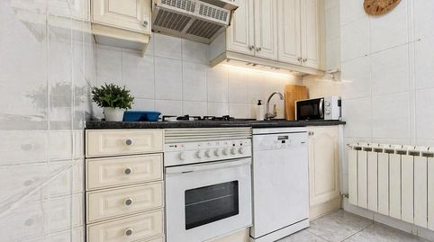 Foto 4 von Zimmer in De la Castellana, Almenara -Ventilla, Madrid Capital