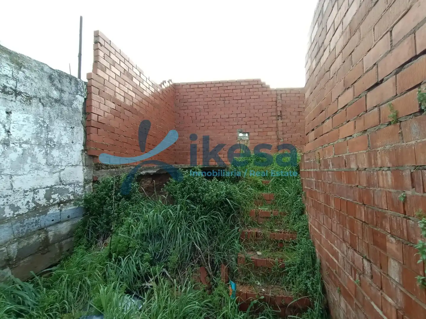 Casa adosada en venda en El Real de la Jara