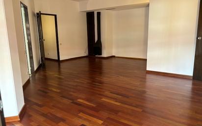 Living room of Flat for sale in  Barcelona Capital  with Air Conditioner, Terrace and Balcony