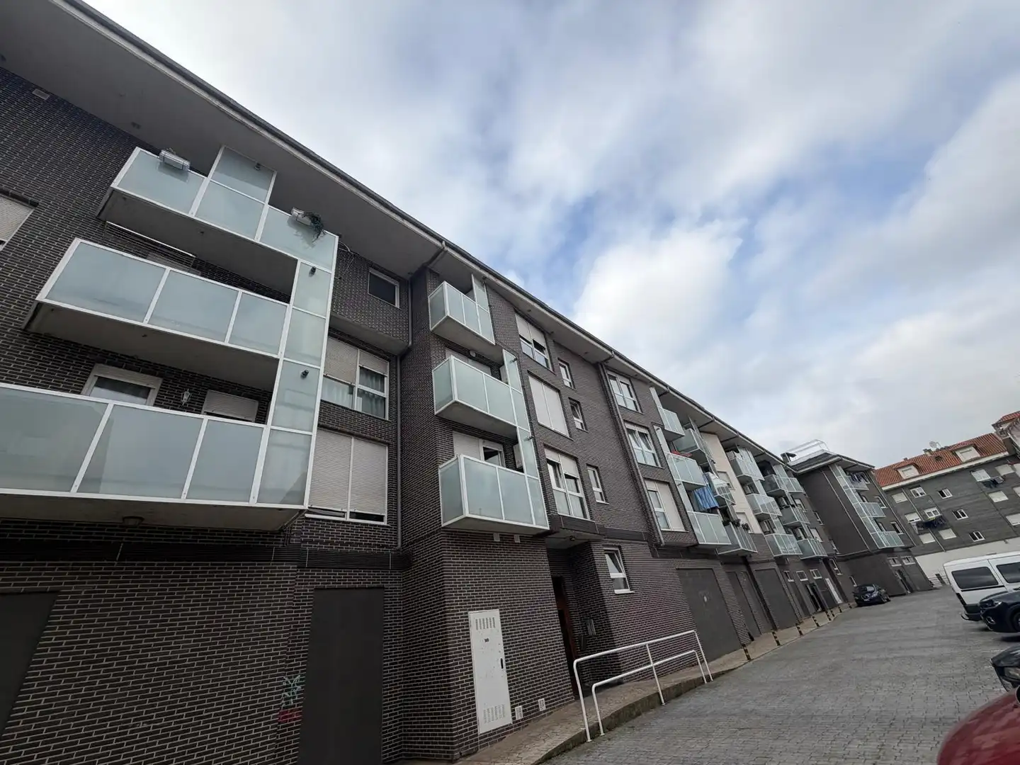 Exterior view of Duplexes for rent in Renedo