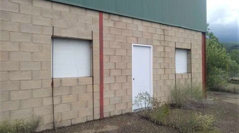 Solvia Inmobiliaria  Nave Industrial Cuadros, imagen 2