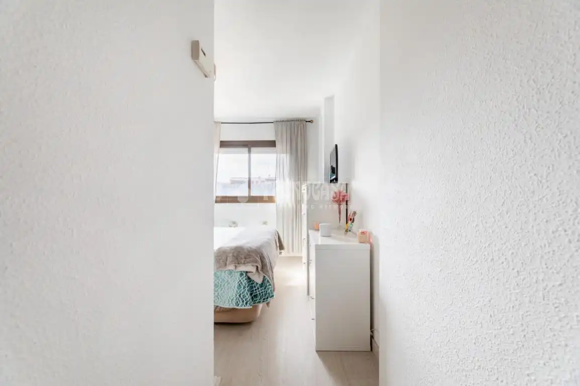Habitación de Piso en venta en Las Rozas de Madrid con Calefacción, Terraza y Trastero