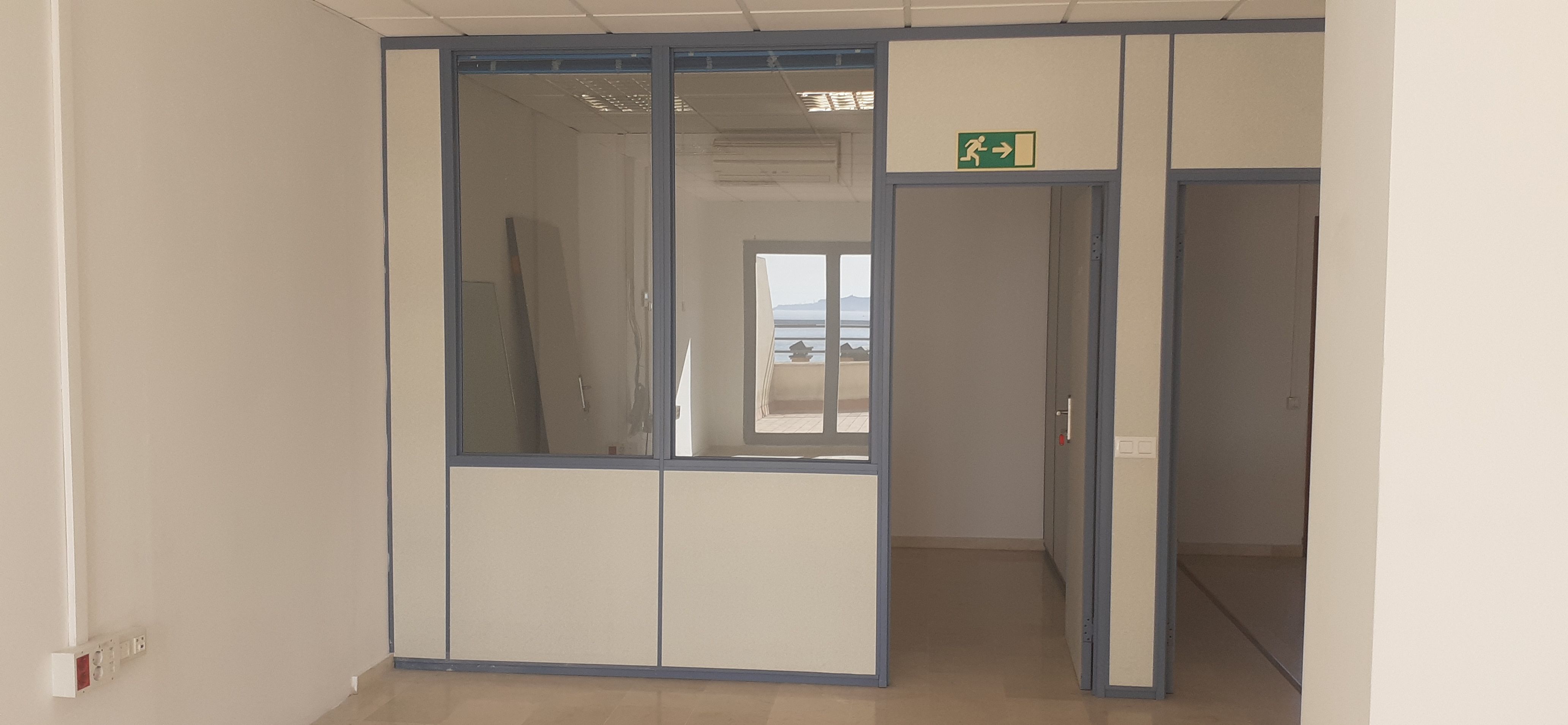 Oficina de lloguer en Algeciras amb Terrassa