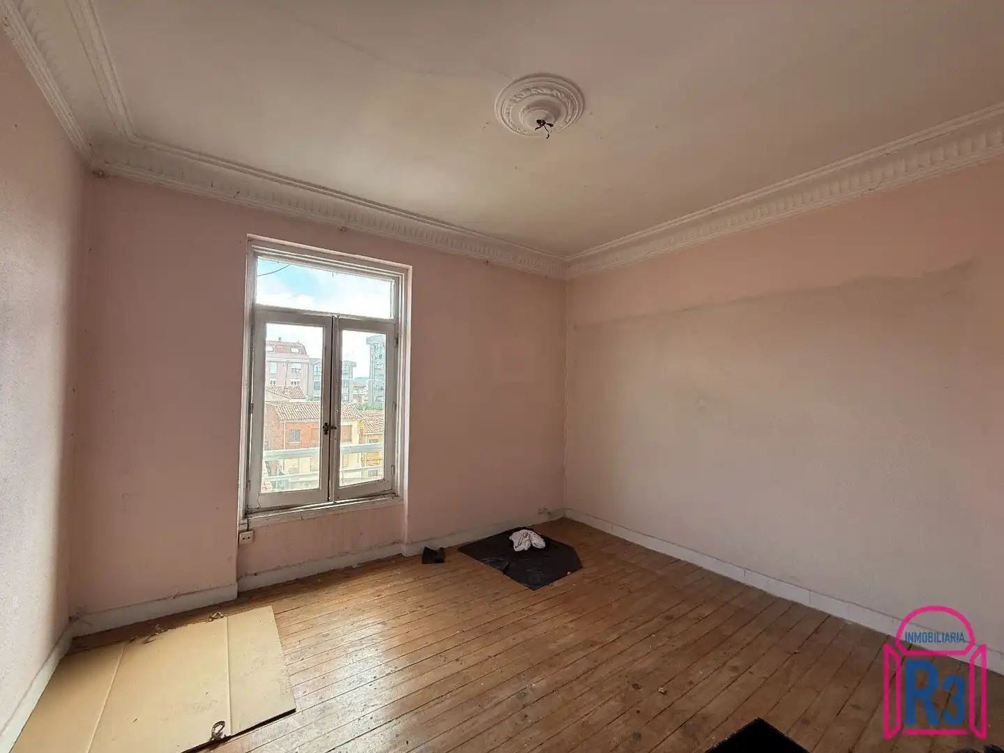 Sala de estar de Piso en venta en León Capital 