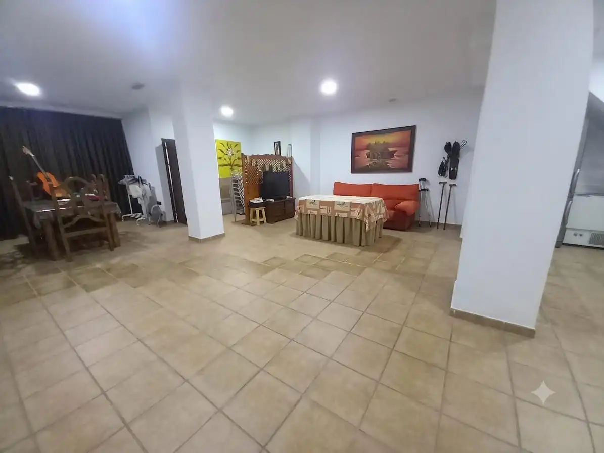 Casa o xalet en venda en Dos Hermanas amb Aire condicionat, Terrassa i Traster