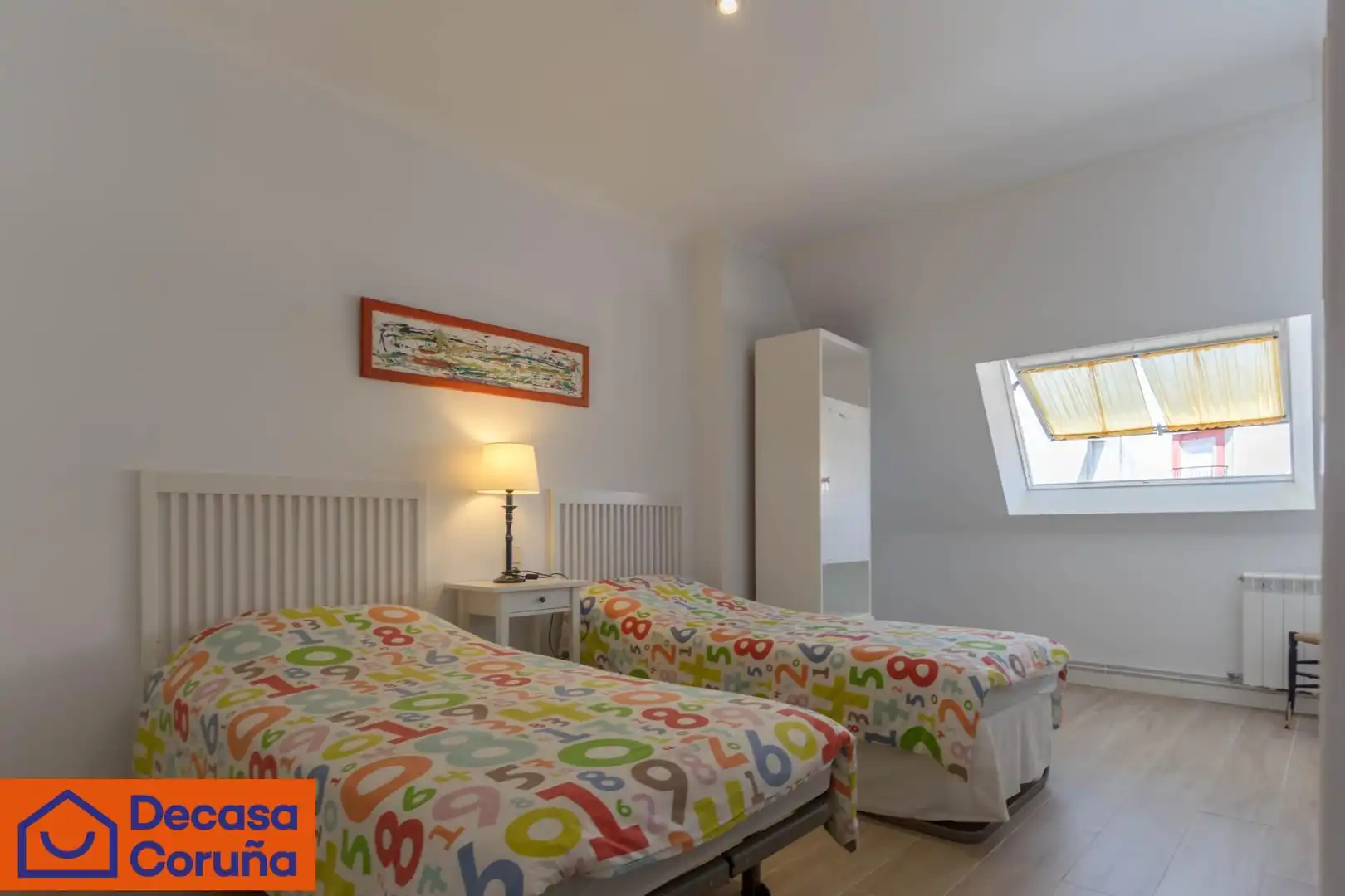 Habitación de Piso en venta en Sanxenxo con Calefacción, Terraza y Trastero