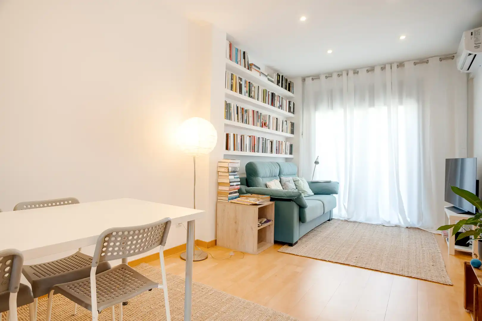 Sala de estar de Piso en venta en Mataró con Aire acondicionado, Calefacción y Parquet