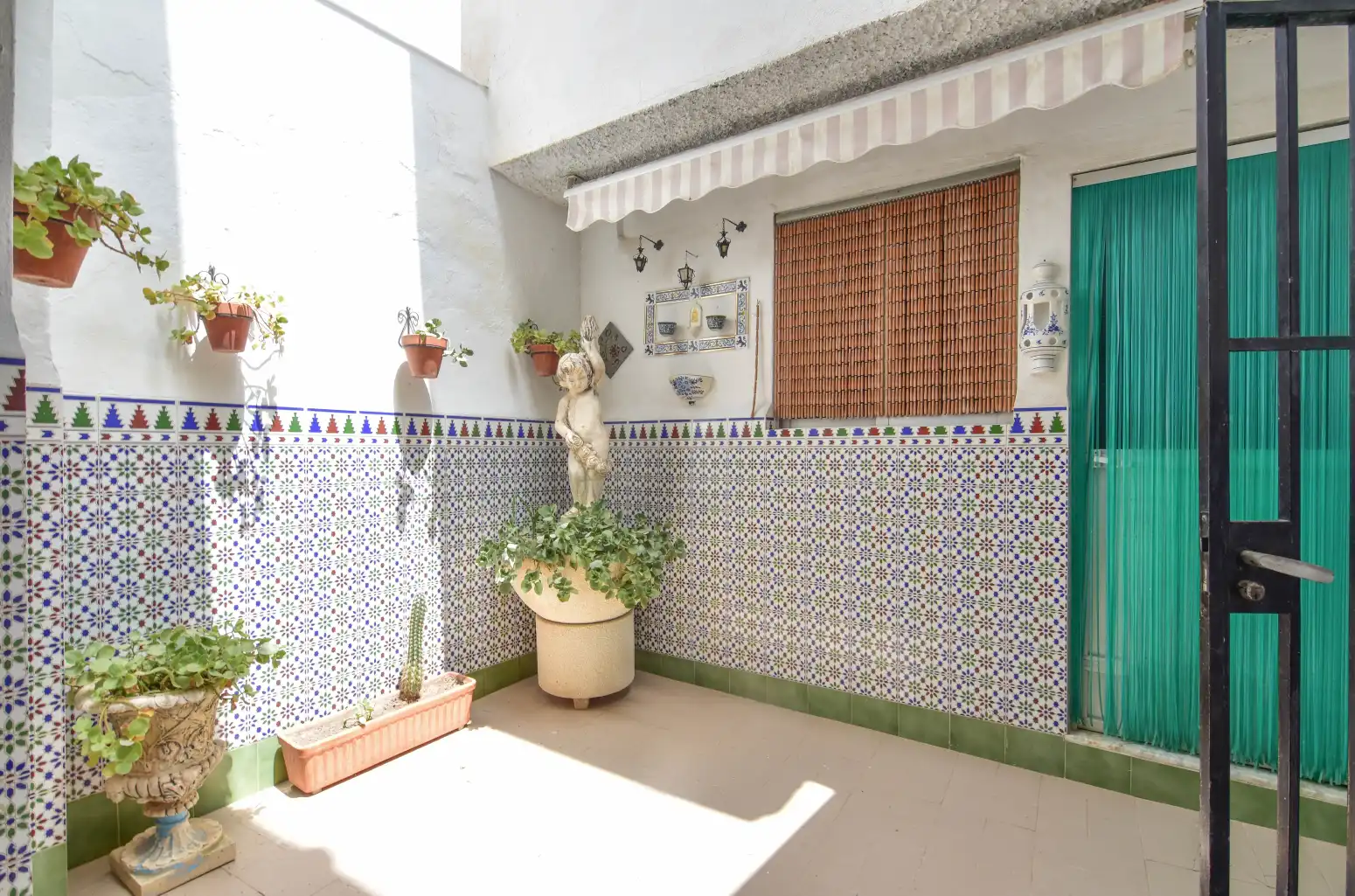 Casa o xalet en venda en Marines amb Aire condicionat, Terrassa i Balcó