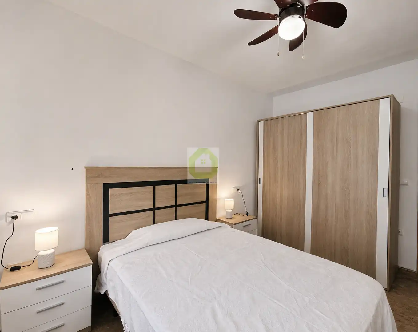 Habitación de Piso de alquiler en Las Gabias con Terraza