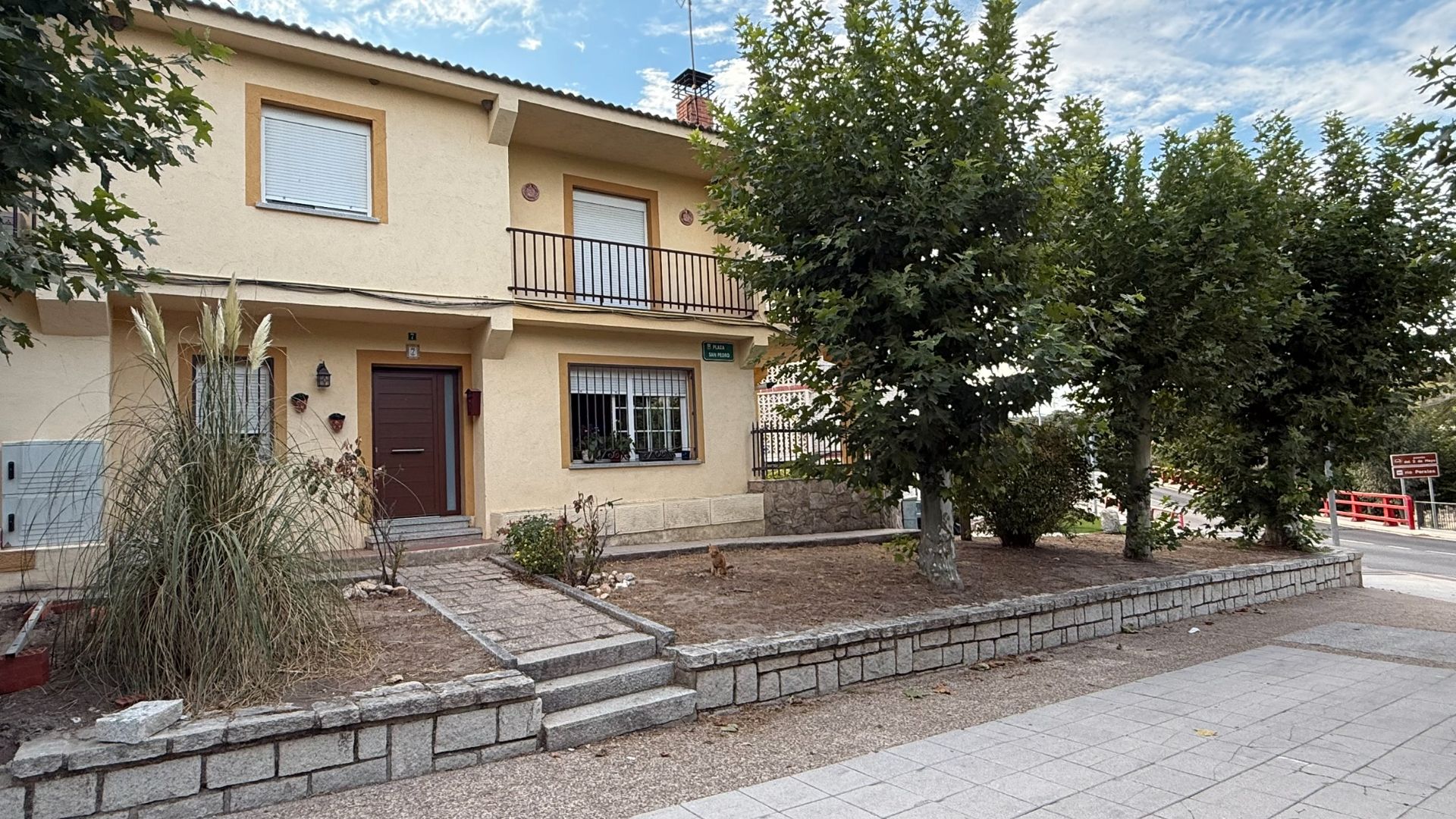 Exterior view of House or chalet for sale in Aldea del Fresno  with Air Conditioner, Heating and Private garden
