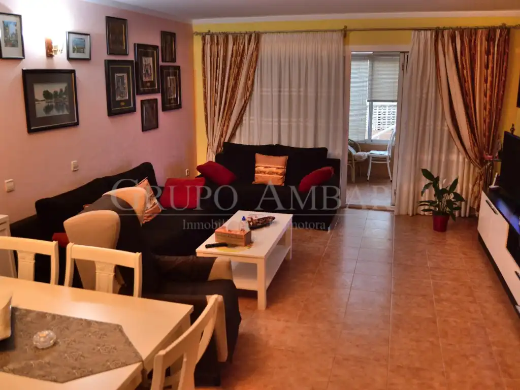 Wohnzimmer von Einfamilien-Reihenhaus zum Verkauf in Eivissa mit Möbliert und Balkon