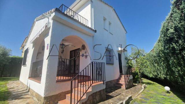 Casa-chalet en Venta en Carranque