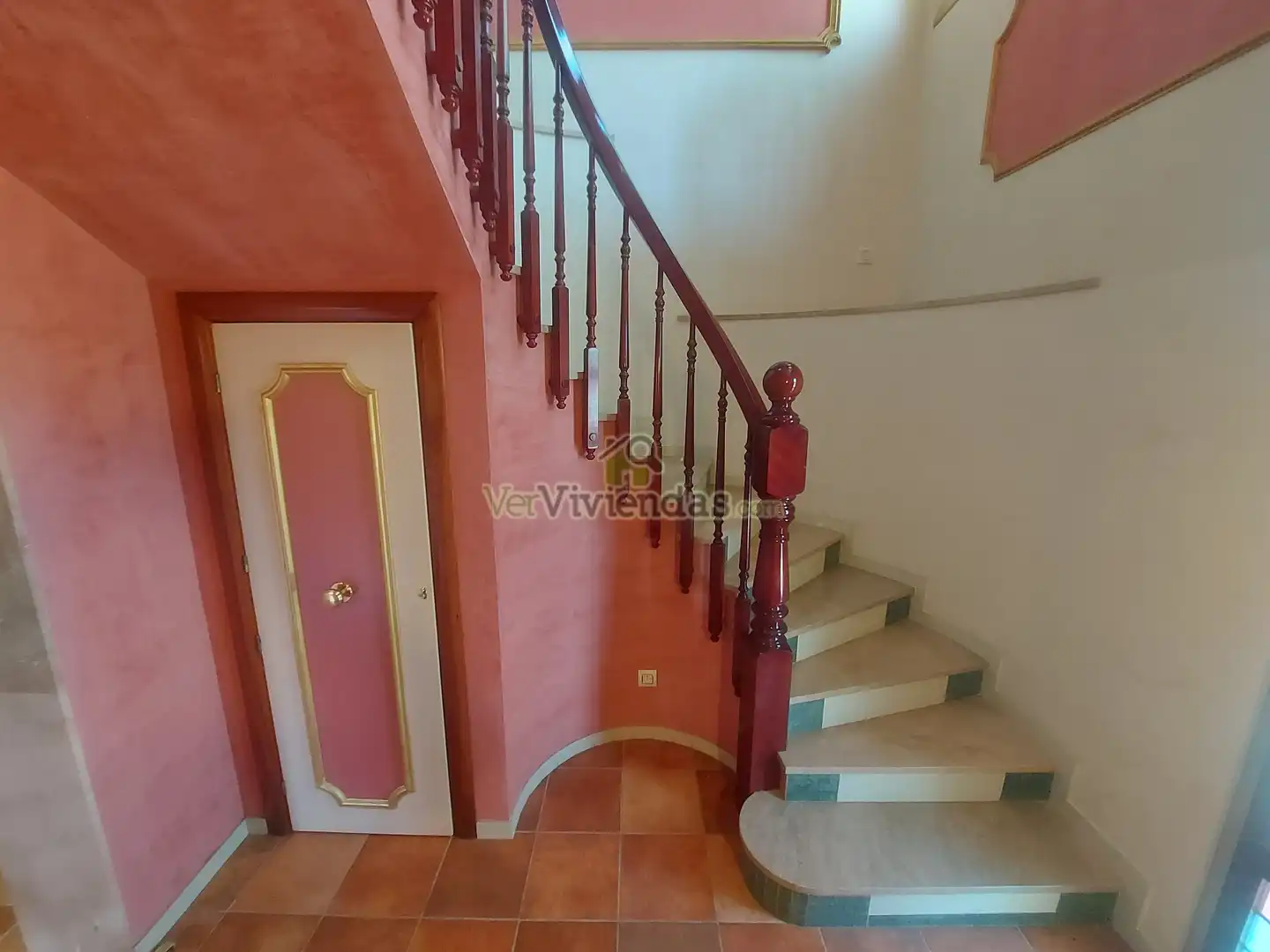 Houses for sale in Olèrdola  with Air Conditioner, Heating and Private garden