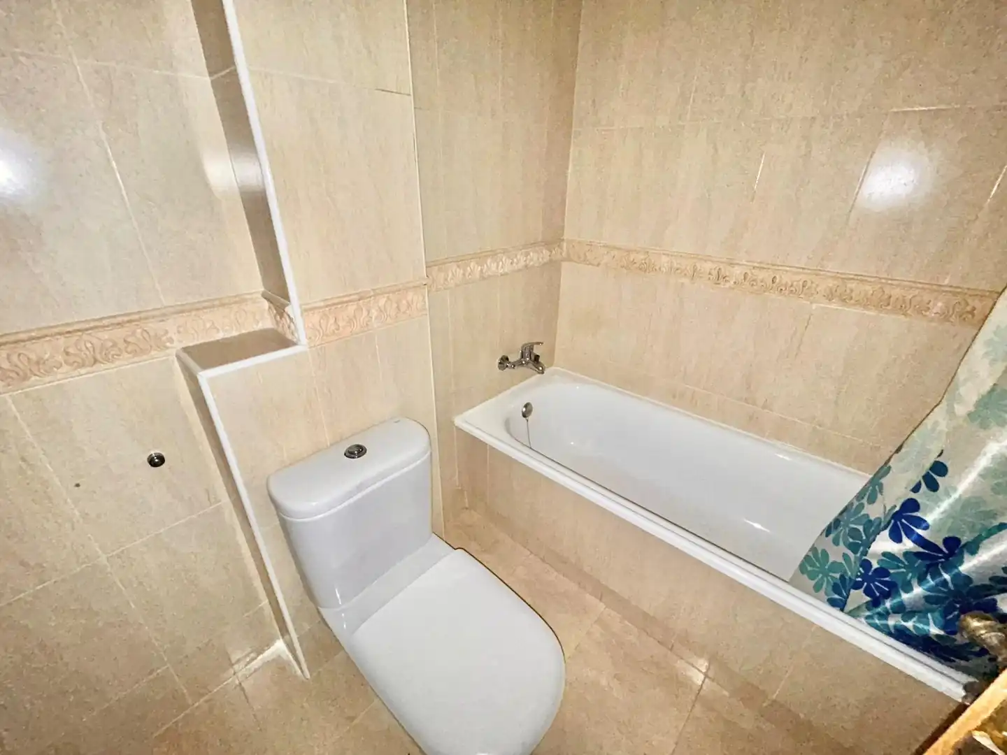 Baño de Dúplex en venta en Bigastro con Calefacción, Jardín privado y Terraza